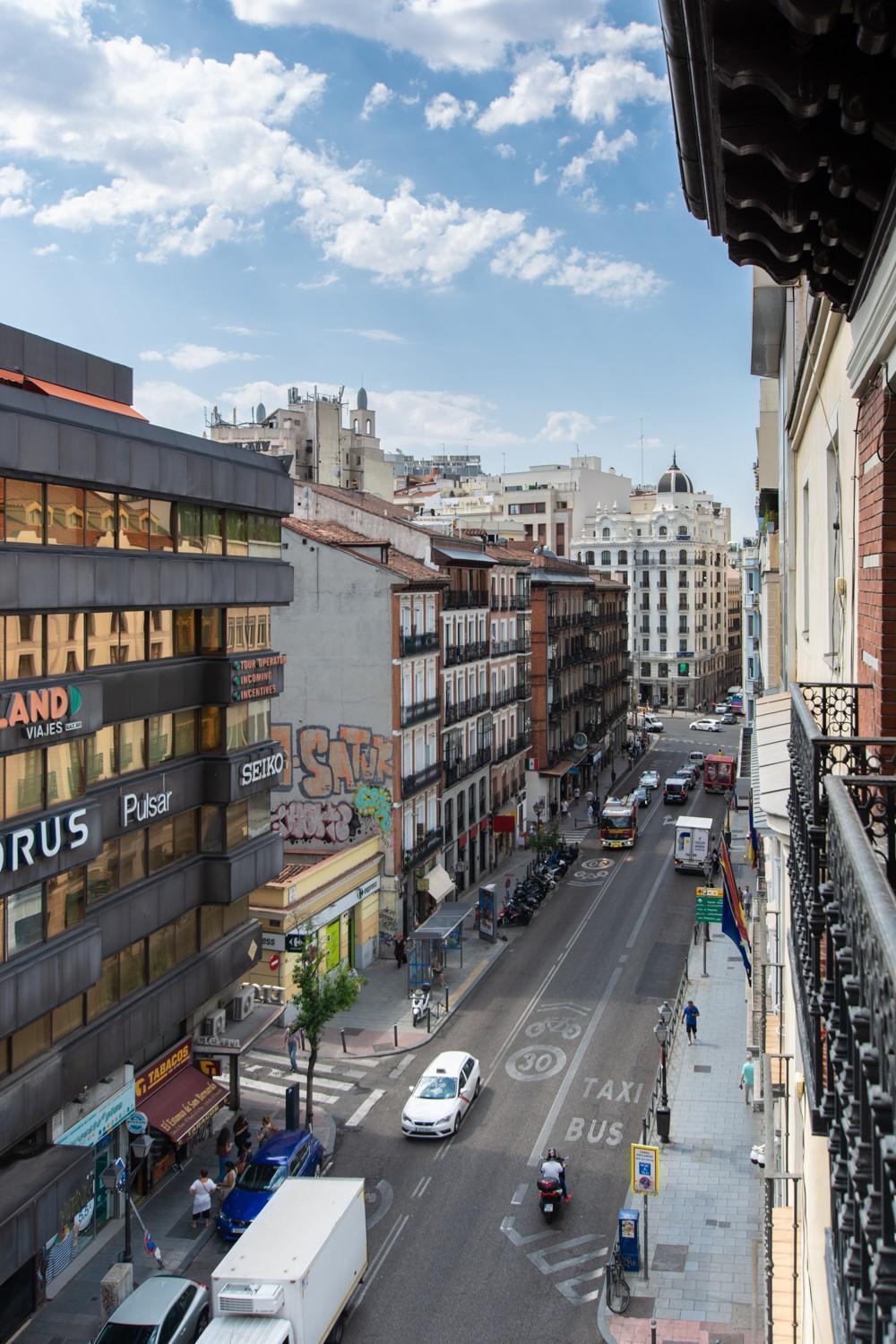 Ap Edificio Gran Via -Quinto Piso Sin Ascensor- Apartment Madrid Luaran gambar